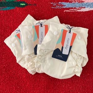 Esembly diaper and liner